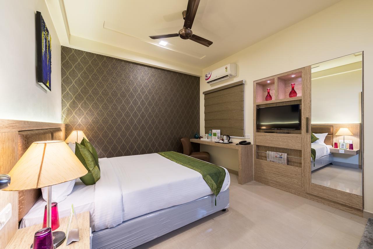 Treebo Nestlay Casa Hotell Chennai Exteriör bild